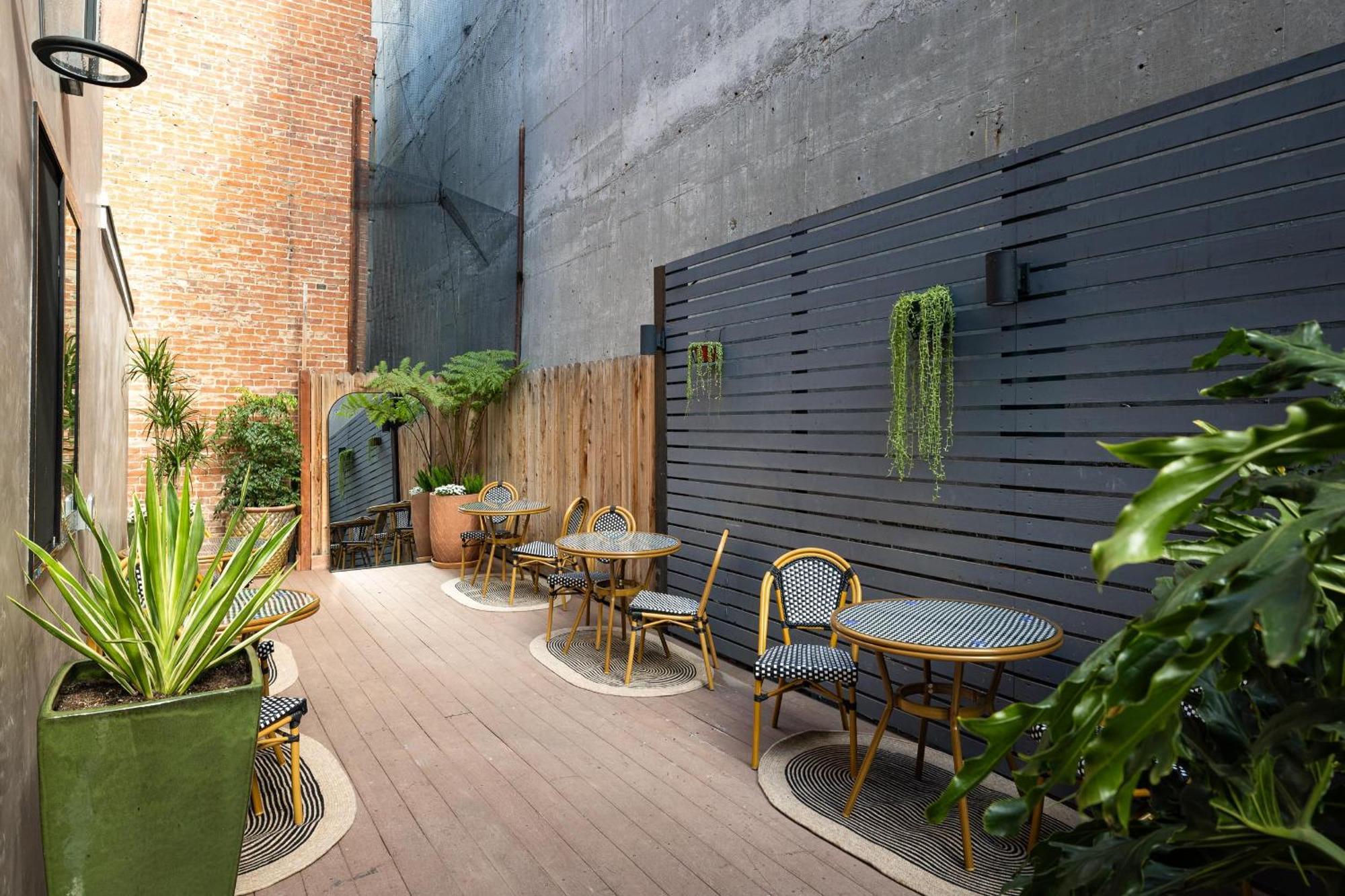 The Beau Hotel Downtown San Diego Gaslamp Quarter Exterior foto